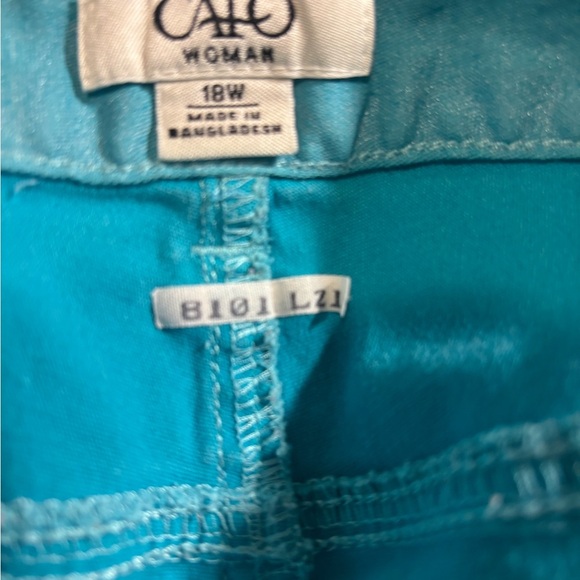 Women’s Cato Plus size capris jeans - Picture 5 of 8